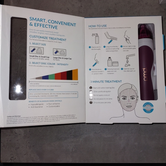 BNIB PMD Personal Microderm Classic - Berry - Picture 6 of 8